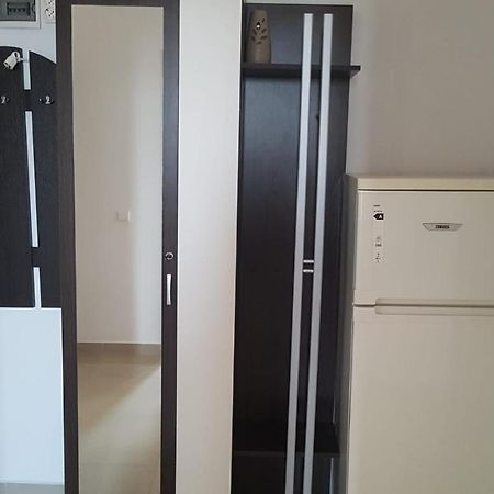 Apartament Teo Caransebeş Exteriör bild
