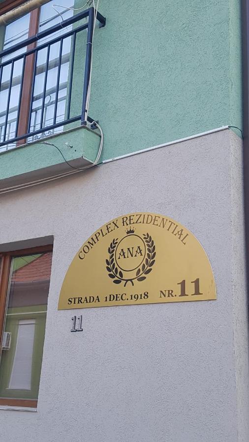 Apartament Teo Caransebeş Exteriör bild